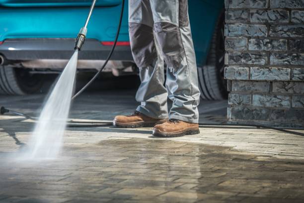 Best Parking Lot and Garage Cleaning  in Center Hill, FL